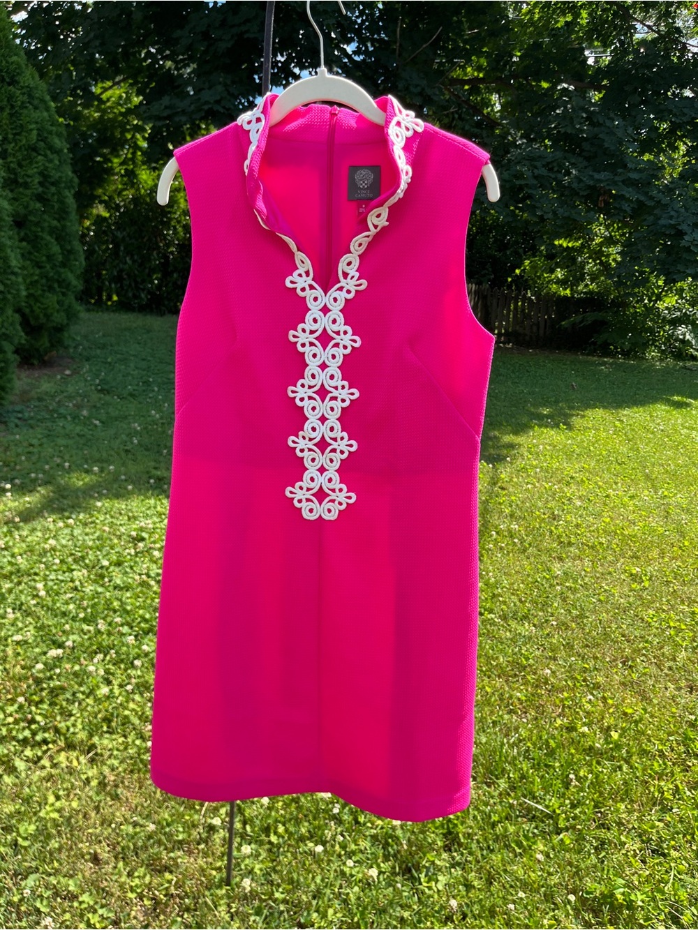 Vince Camuto Women’s Sleeveless Hot Pink Shift Dress with Decorative Trim! Retro - Picture 4 of 12